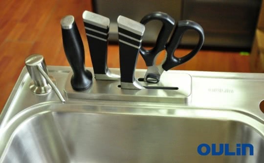 Мойка для кухни Oulin OL-H9910, аксессуары в комплекте (ножи + ножницы)