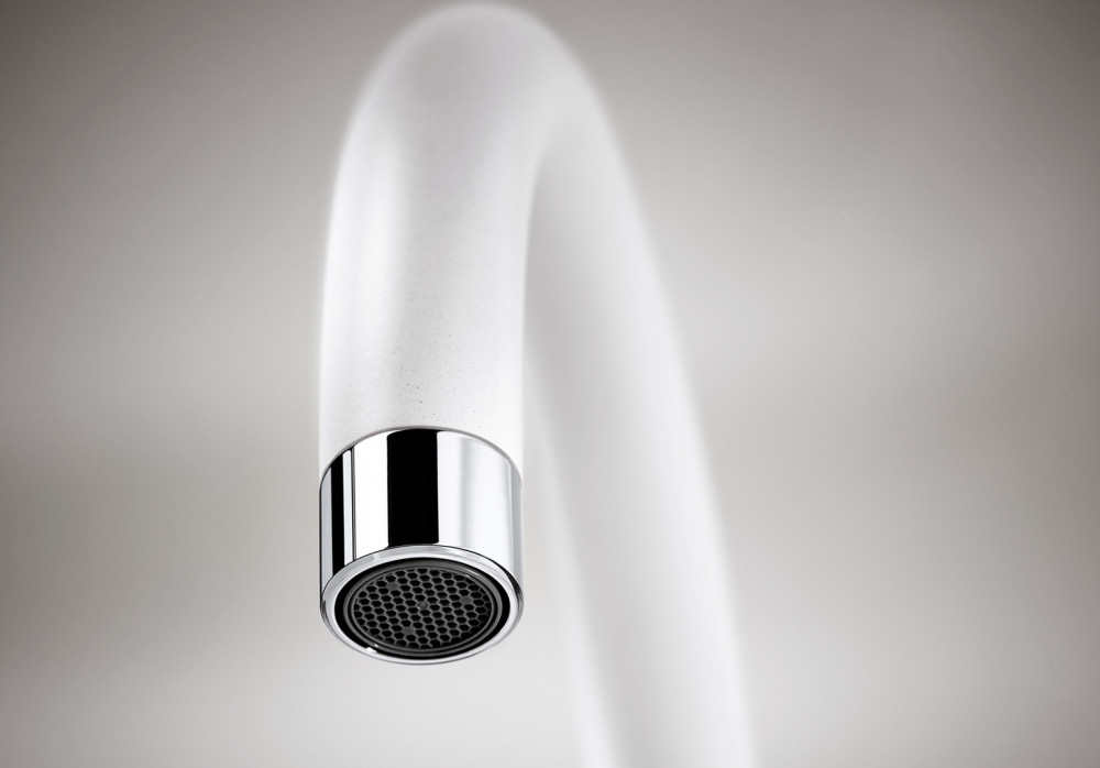 Смеситель для кухни Blanco MILA-S однорычажный с выдвижным шлангом белый мягкий 526968