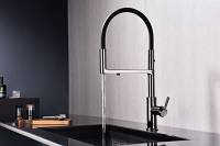 Смеситель для кухни Paulmark TORNADO To213402-GB  гибкий излив с подключением фильтра глянцевый черный