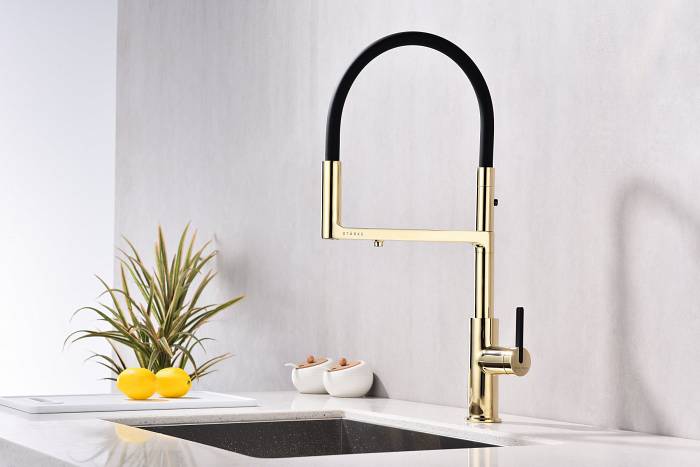 Смеситель для кухни Paulmark TORNADO To213402-G  гибкий излив с подключением фильтра глянцевый золото